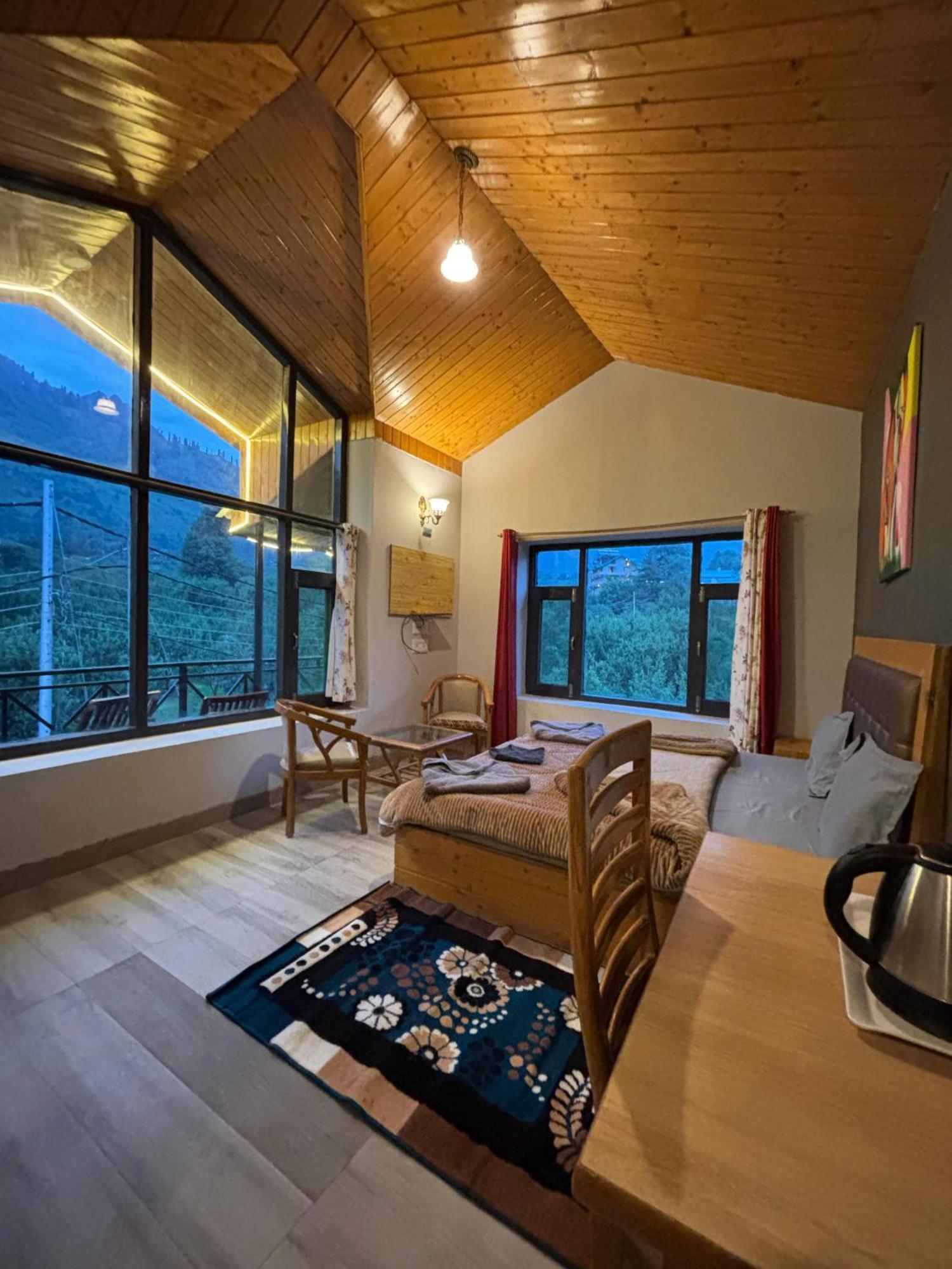 Holidays In Haven Hospitality