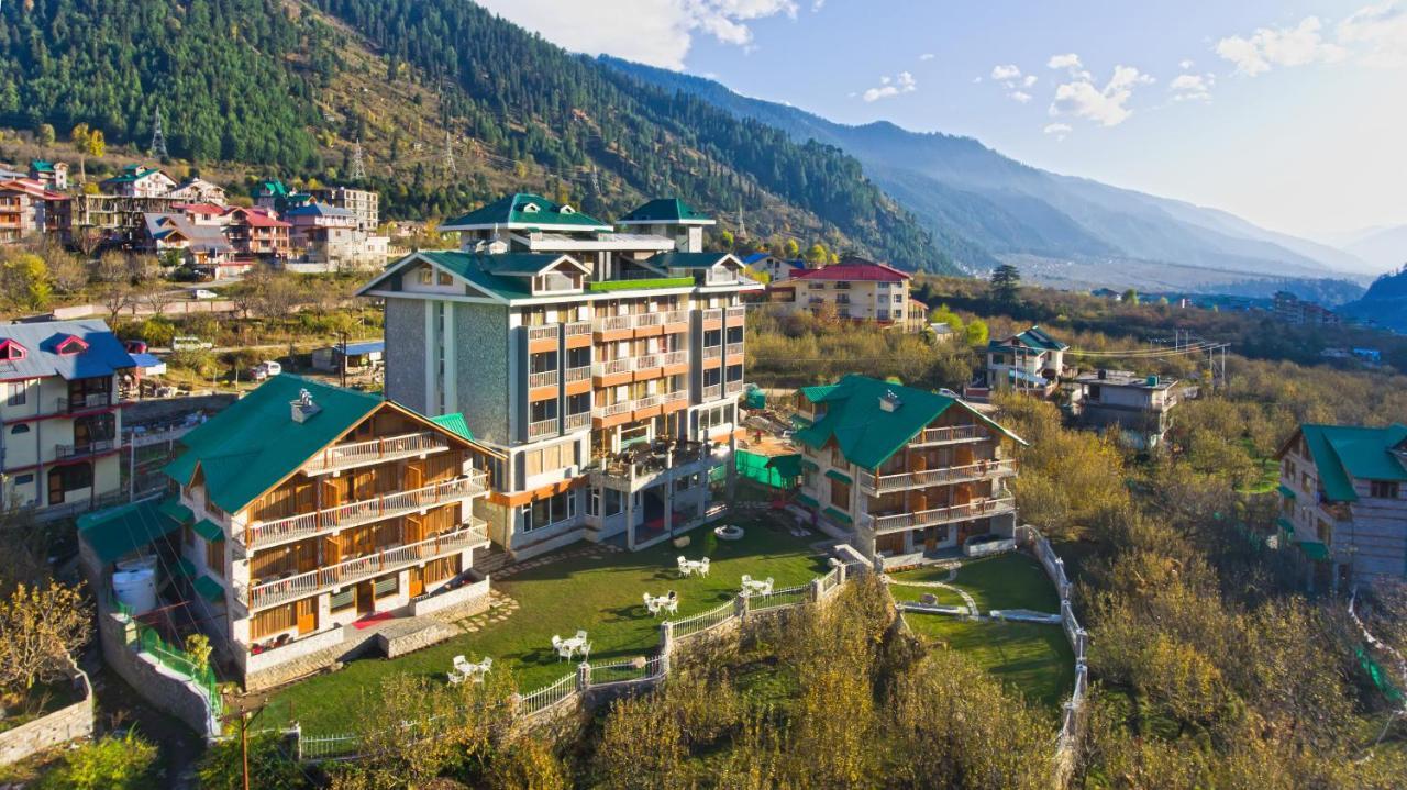 The White Stone Resort - Manali (Himachal Pradesh)