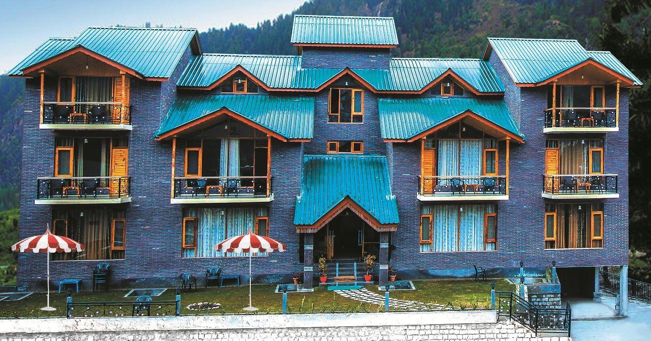 Hotel Thomas Villa - Manali (Himachal Pradesh)