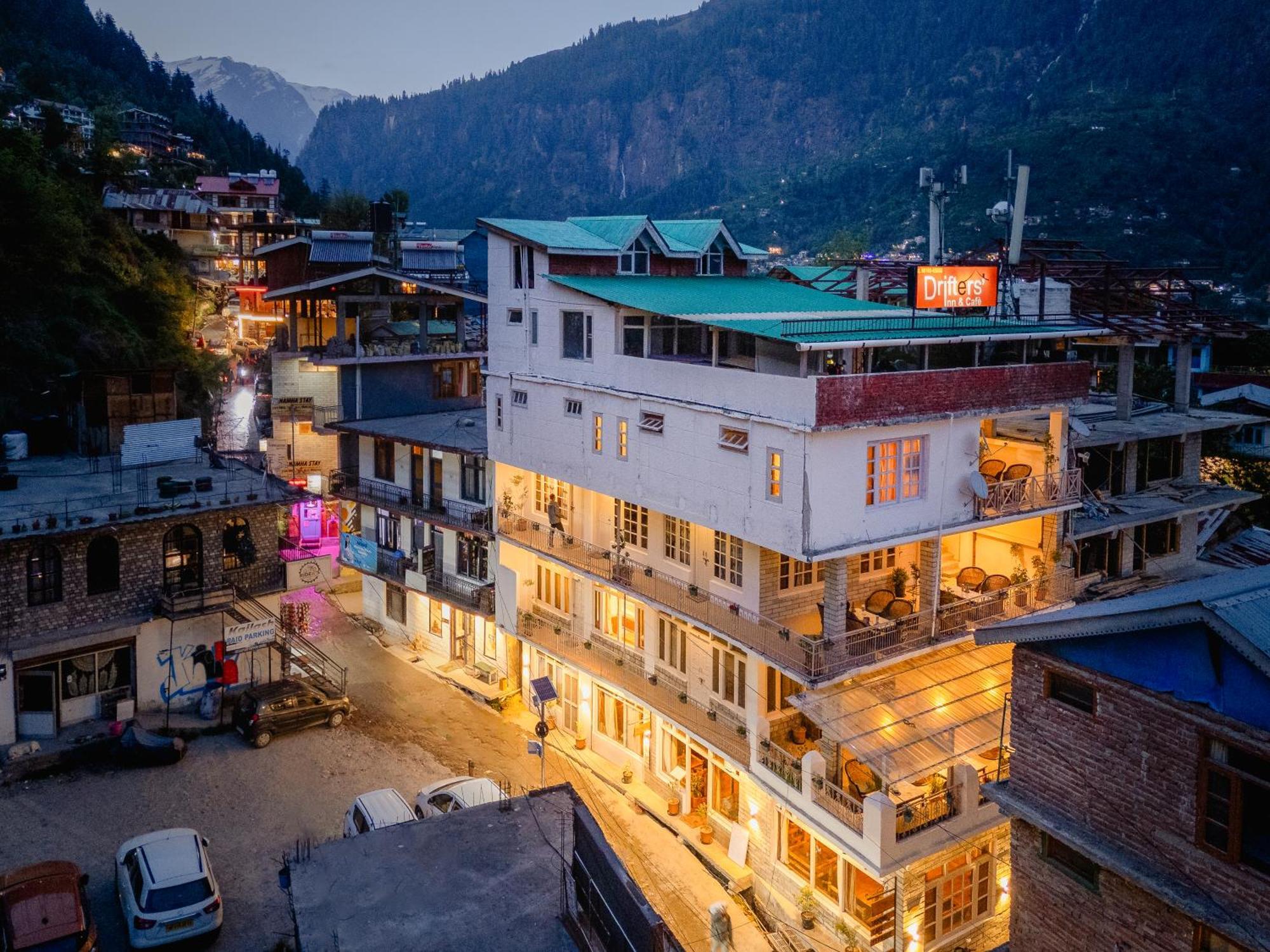 Drifters Cafe, Bar & Inn By The Hidden Tribe