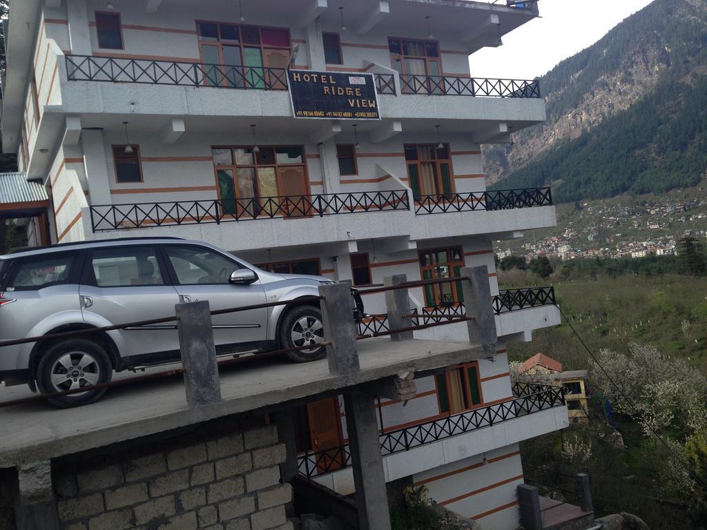 Hotel Ridge View - Manali (Himachal Pradesh)