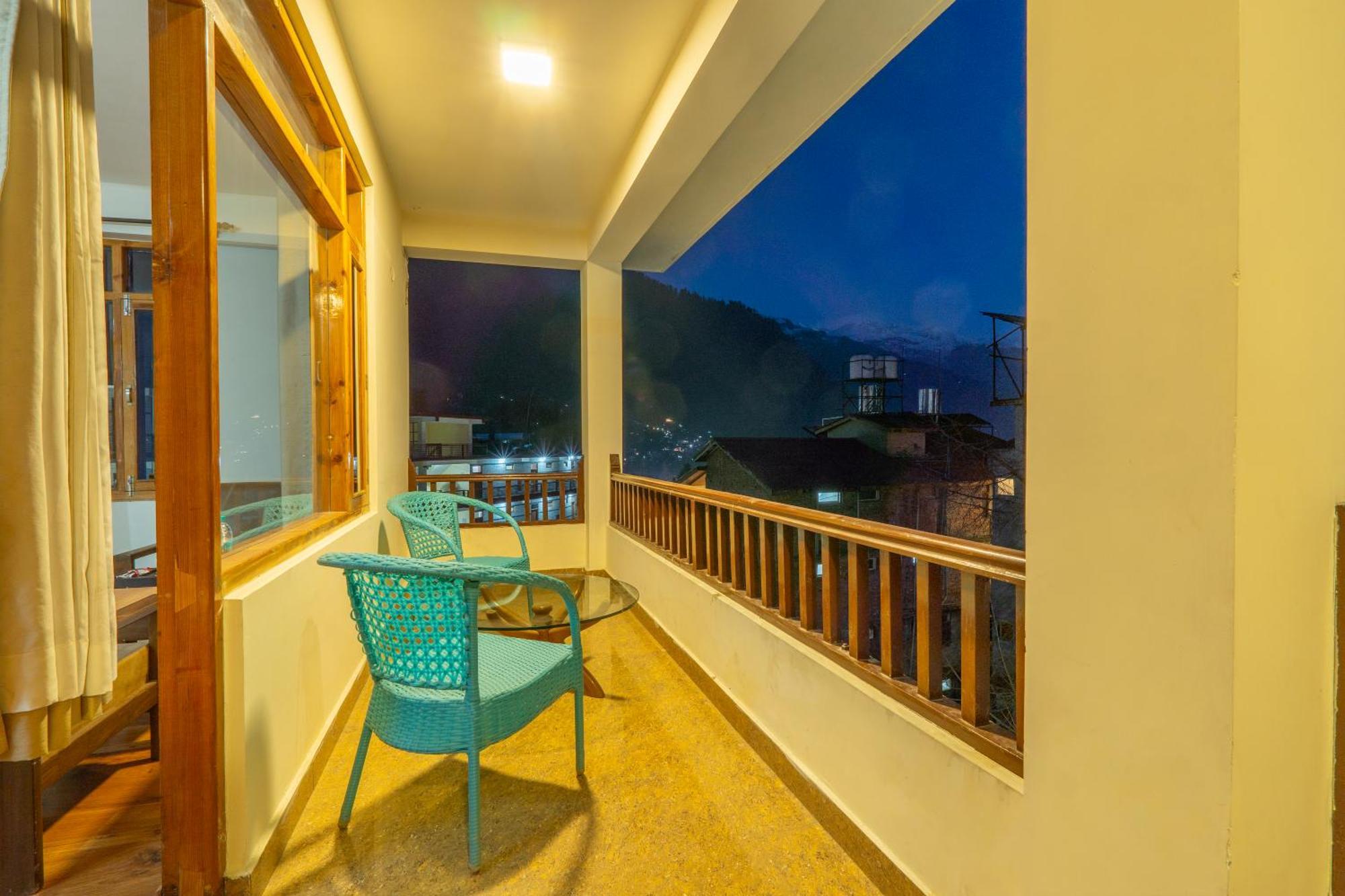 Hotel Rising Star Near To Mall Road #Budgetfriendly #Bigrooms #Garden #Bonfire #Parking #Forestview #Mountainview - Manali (Himachal Pradesh)