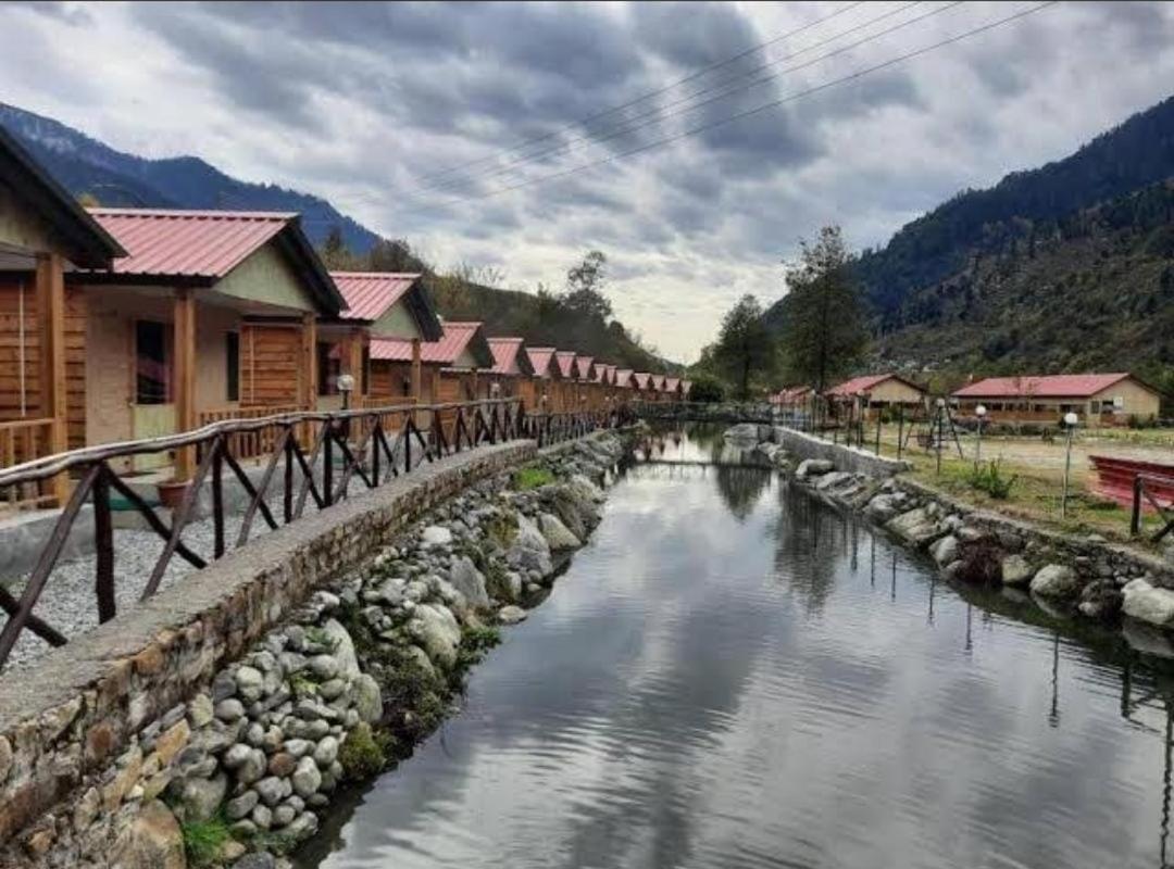 Shivalaya Retreat - A River Side Resort - Manali (Himachal Pradesh)
