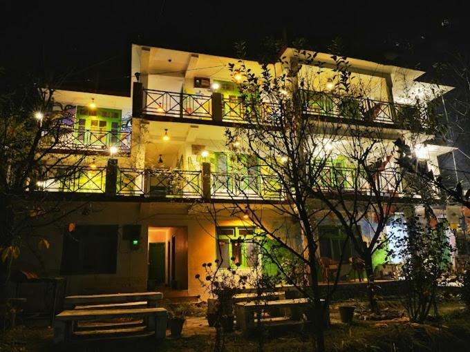Rockway Hostel - Manali (Himachal Pradesh)