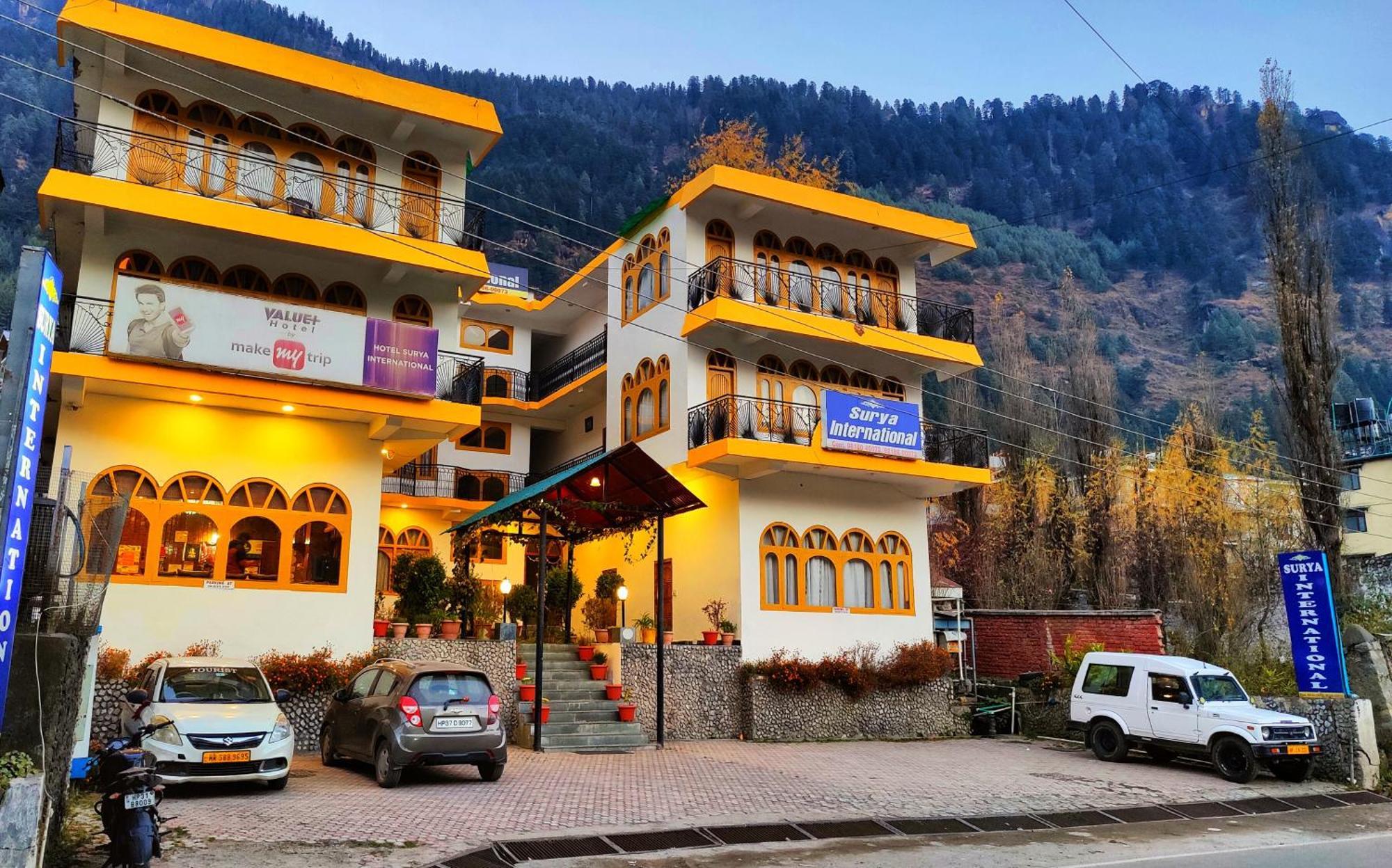 Surya International Hotel Manali Near Mall Road - Manali (Himachal Pradesh)