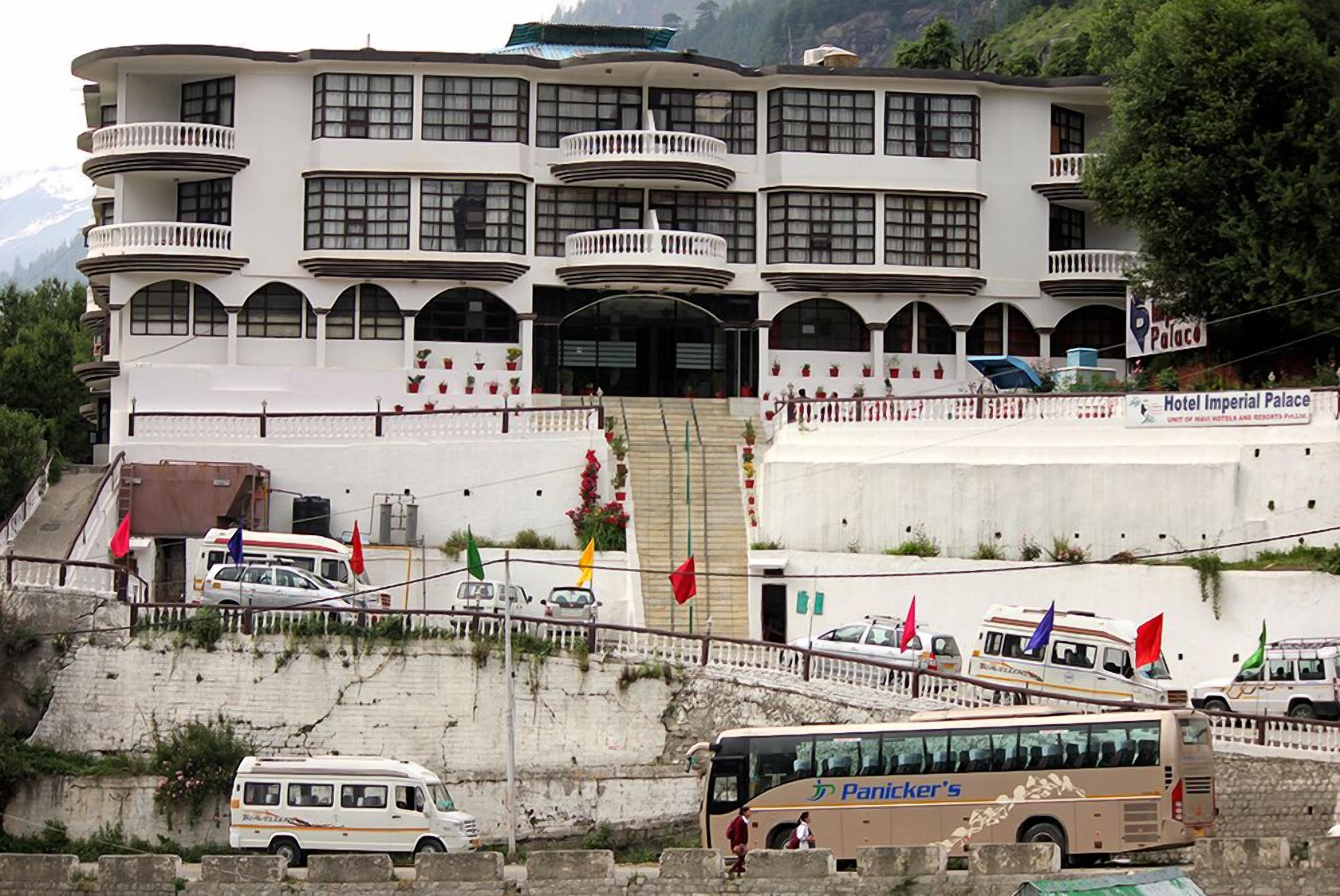 Hotel Imperial Palace - Manali (Himachal Pradesh)