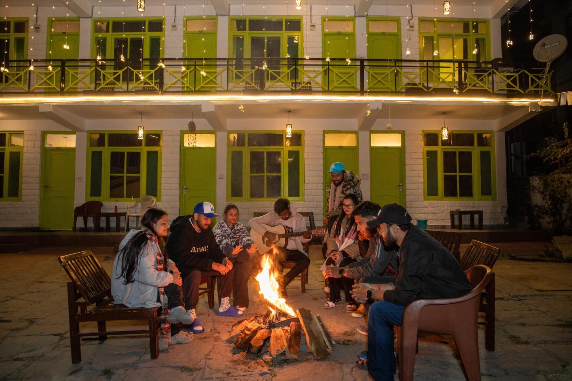 Trippy Turtle Hostel - Manali (Himachal Pradesh)