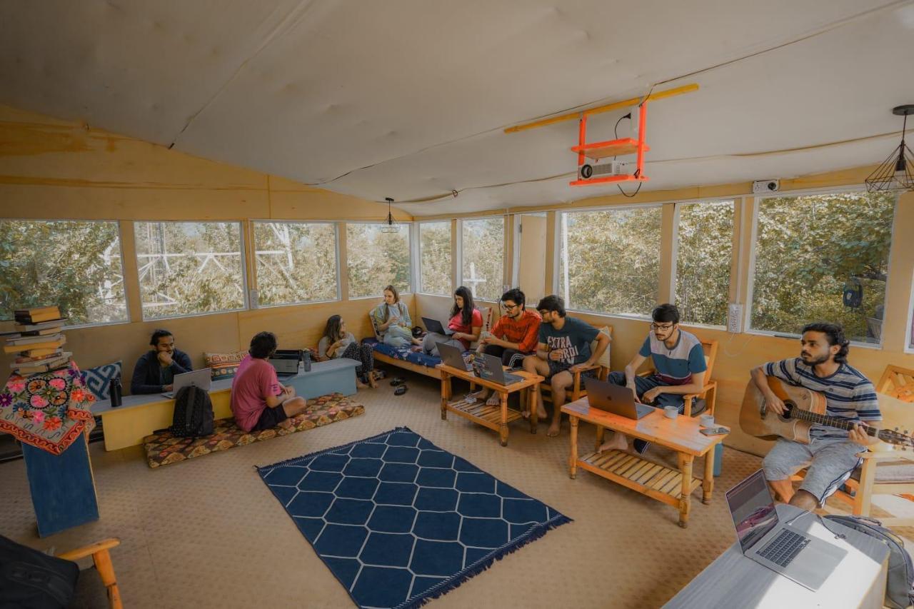 Mars Monkey Hostel & Cafe - Manali (Himachal Pradesh)