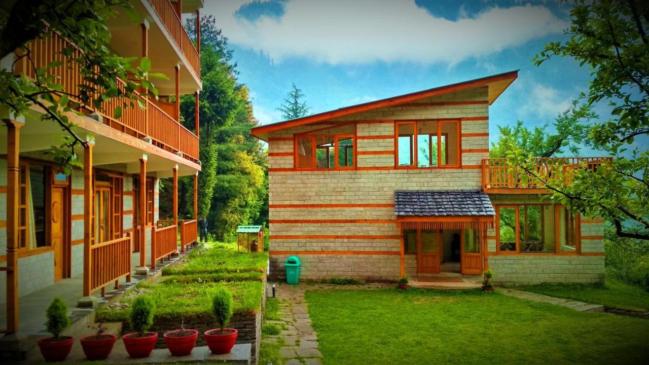 Shri Krishna Palace Bed & Breakfast - Manali (Himachal Pradesh)