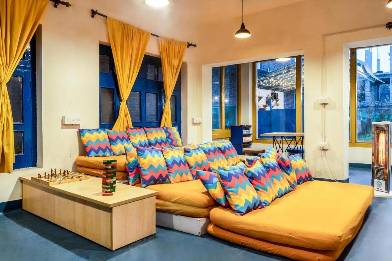 Madlers By Oakland House Hostel - Manali (Himachal Pradesh)